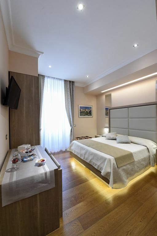 Hôtel Domus Clara à Rome Extérieur photo