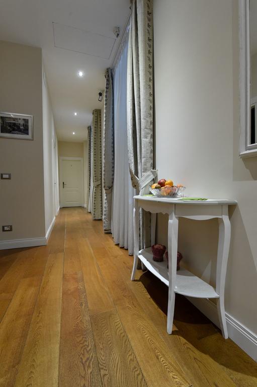 Hôtel Domus Clara à Rome Extérieur photo